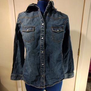 Old Navy Maternity Size MED Denim shirt